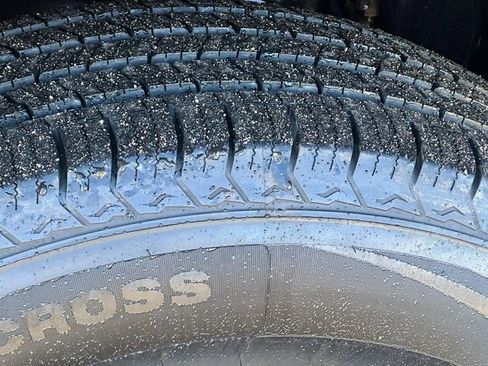 Used 2018 Nissan Titan S w/ S Utility Package image 7