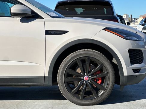 Used 2020 Jaguar E-PACE SE image 36