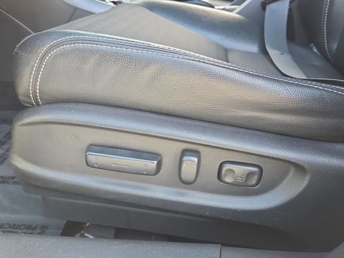 Used 2016 Honda Accord Sport image 10