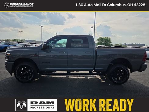 New 2026 RAM 2500 Laramie AWD/4WD image 4