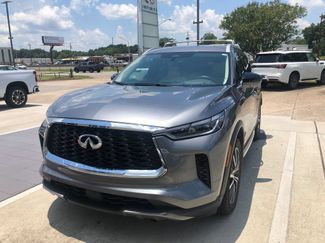 Used 2025 INFINITI QX60 Sensory w/ Vision Package AWD/4WD video 1