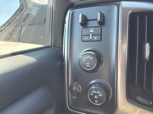 Used 2017 Chevrolet Silverado 1500 LT w/ All Star Edition AWD/4WD image 18