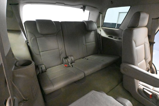 Used 2016 Chevrolet Tahoe LT w/ Luxury Package AWD/4WD image 40