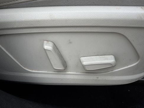 Used 2023 Kia Sorento SX image 31