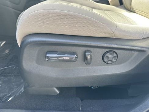 Used 2018 Honda CR-V EX image 19