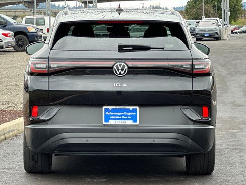 Used 2023 Volkswagen ID.4 Pro S image 4