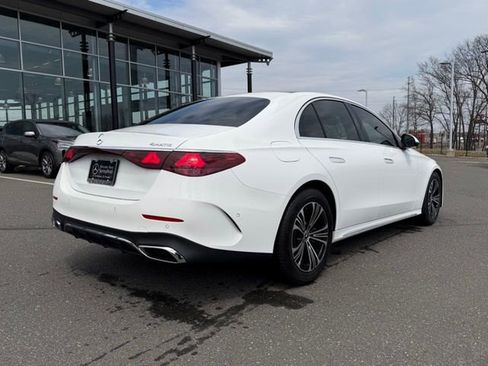 Used 2024 Mercedes-Benz E 350 4MATIC Sedan image 7