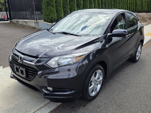 Used 2016 Honda HR-V EX image 1