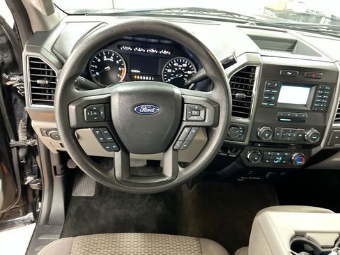 Used 2017 Ford F250 XLT w/ XLT Value Package AWD/4WD image 19