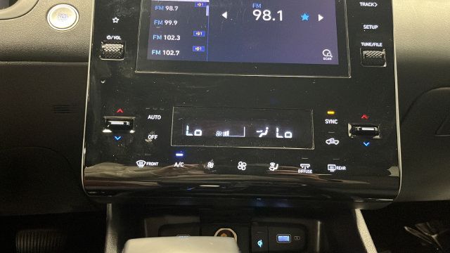 Used 2022 Hyundai Santa Cruz SEL Premium AWD/4WD image 19