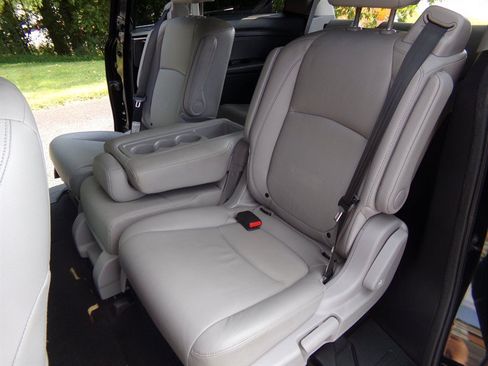 Used 2019 Honda Odyssey EX-L image 21