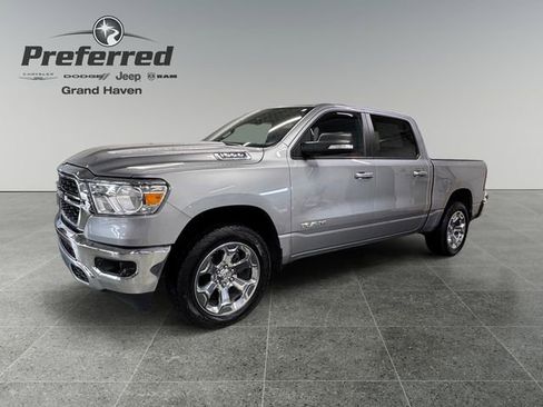 Used 2022 RAM 1500 Big Horn AWD/4WD image 10