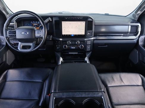 Used 2024 Ford F350 Lariat w/ FX4 Off-Road Package AWD/4WD image 19