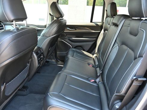 Used 2023 Jeep Grand Cherokee 4WD 4xe image 20