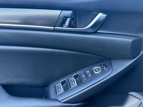 Used 2020 Honda Accord Sport image 12