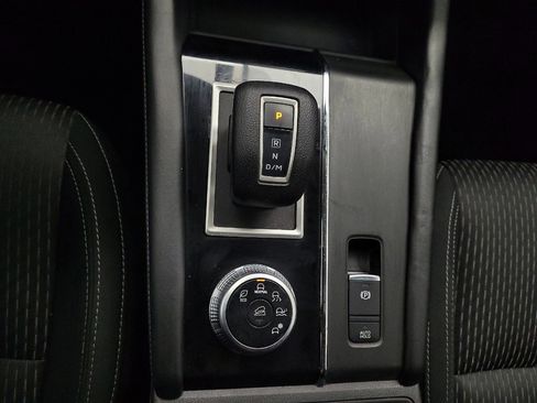 Used 2022 Mitsubishi Outlander ES FWD image 26