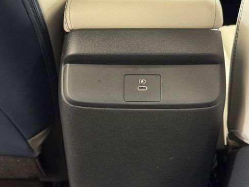 New 2026 Nissan Sentra SL w/ Floor Mat Package FWD image 17