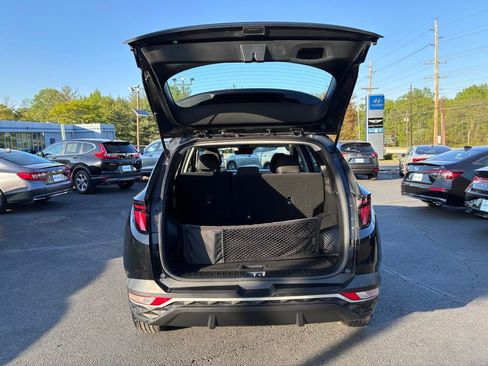 Used 2023 Hyundai Tucson SE AWD/4WD image 11