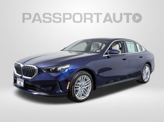 Used 2025 BMW 530i xDrive w/ Executive Package video 1