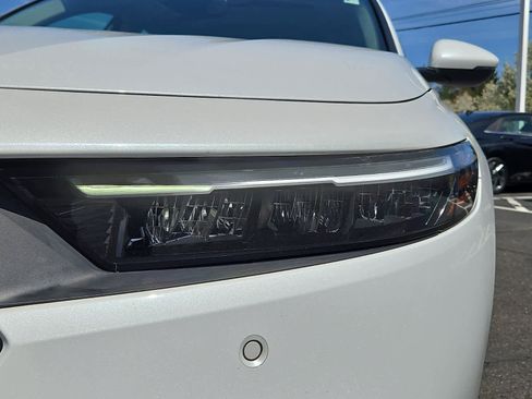 Used 2023 Honda Accord Touring image 10
