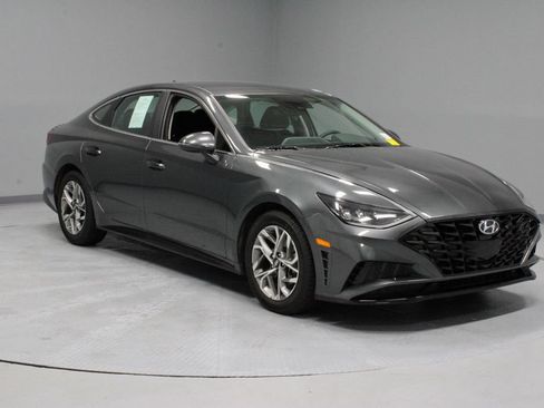 Certified 2022 Hyundai Sonata SEL FWD image 1