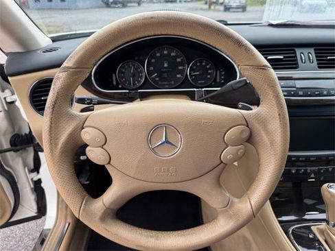 Used 2008 Mercedes-Benz CLS 550 image 20