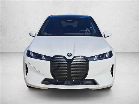 Used 2026 BMW iX xDrive60 image 2