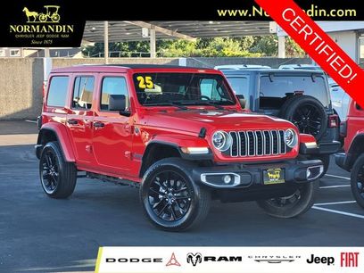 Used 2025 Jeep Wrangler Unlimited Sahara w/ Safety Group