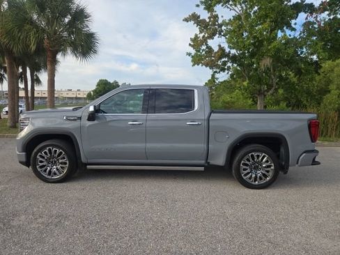 Used 2025 GMC Sierra 1500 Denali Ultimate AWD/4WD image 2