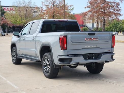 Used 2025 GMC Sierra 1500 AT4 w/ AT4 Premium Package AWD/4WD image 7