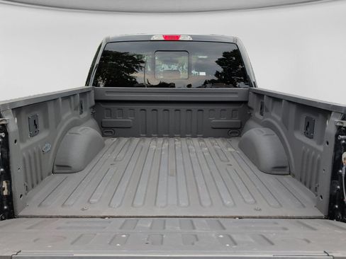 Used 2016 Ford F150 Lariat w/ Equipment Group 501A Mid AWD/4WD image 38