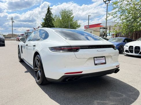 Used 2018 Porsche Panamera 4 w/ Premium Package AWD/4WD image 8
