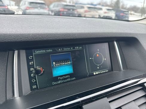 Used 2017 BMW X3 xDrive28i image 13