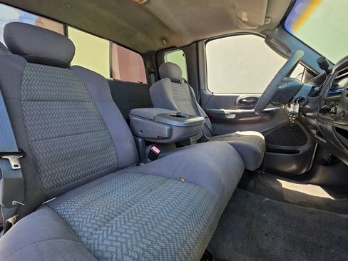 Used 2003 Ford F150 XLT RWD image 16