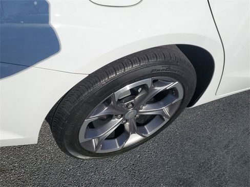 Used 2024 Chevrolet Malibu LT image 7