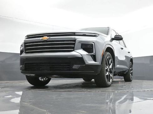 New 2026 Chevrolet Traverse High Country w/ LPO, Floor Liner Package image 9