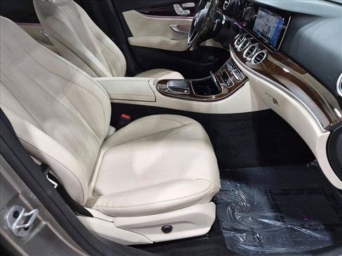 Used 2022 Mercedes-Benz E 350 Sedan w/ Warmth & Comfort Package image 22