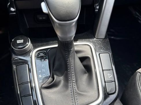 Used 2022 Kia Seltos S FWD image 33