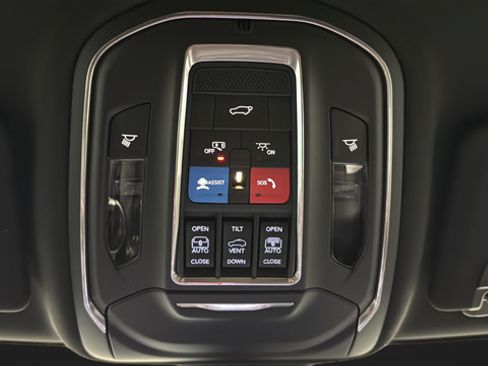 New 2026 Jeep Grand Cherokee Limited AWD/4WD image 32