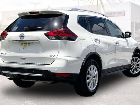 Used 2020 Nissan Rogue SV FWD image 33