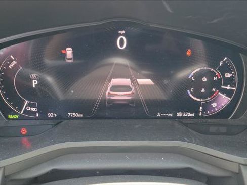 Certified 2025 MAZDA CX-90 Plug-In Hybrid w/Premium Sport AWD/4WD image 27