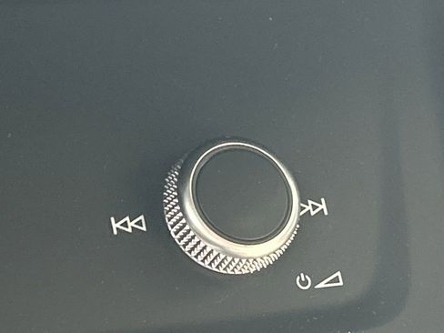 Used 2020 Audi Q3 2.0T Premium Plus w/ Premium Plus Package image 46