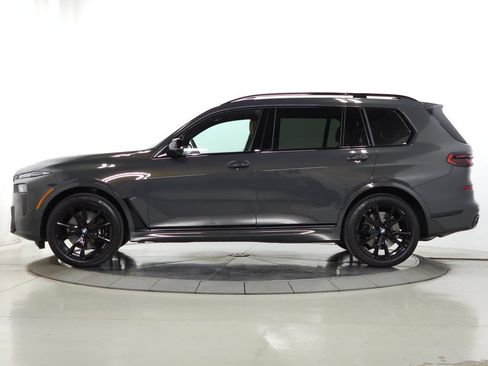 Used 2026 BMW X7 M60i AWD/4WD image 4