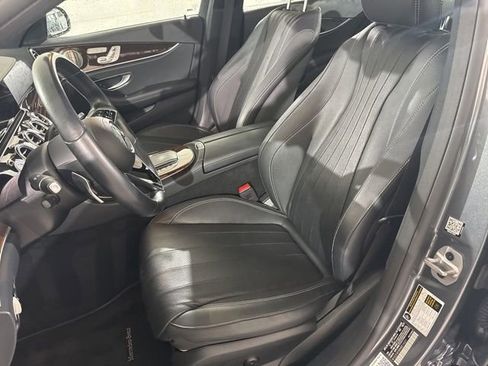 Used 2022 Mercedes-Benz E 350 Sedan image 20
