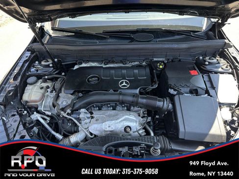 Used 2020 Mercedes-Benz GLB 250 4MATIC w/ AMG Line image 13