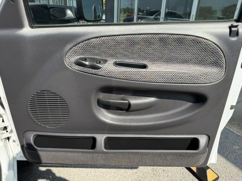 Used 2001 Dodge Ram 3500 Truck 2WD Quad Cab image 20