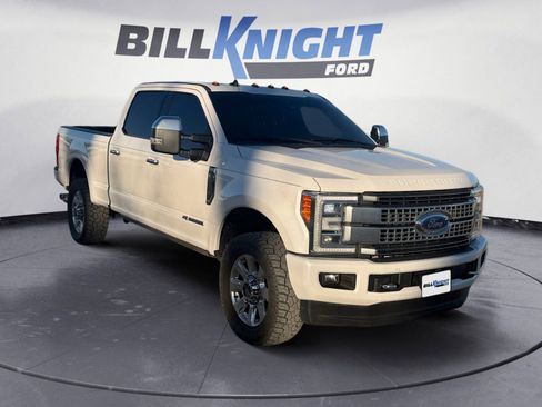 Used 2019 Ford F350 Platinum w/ Platinum Ultimate Package image 7