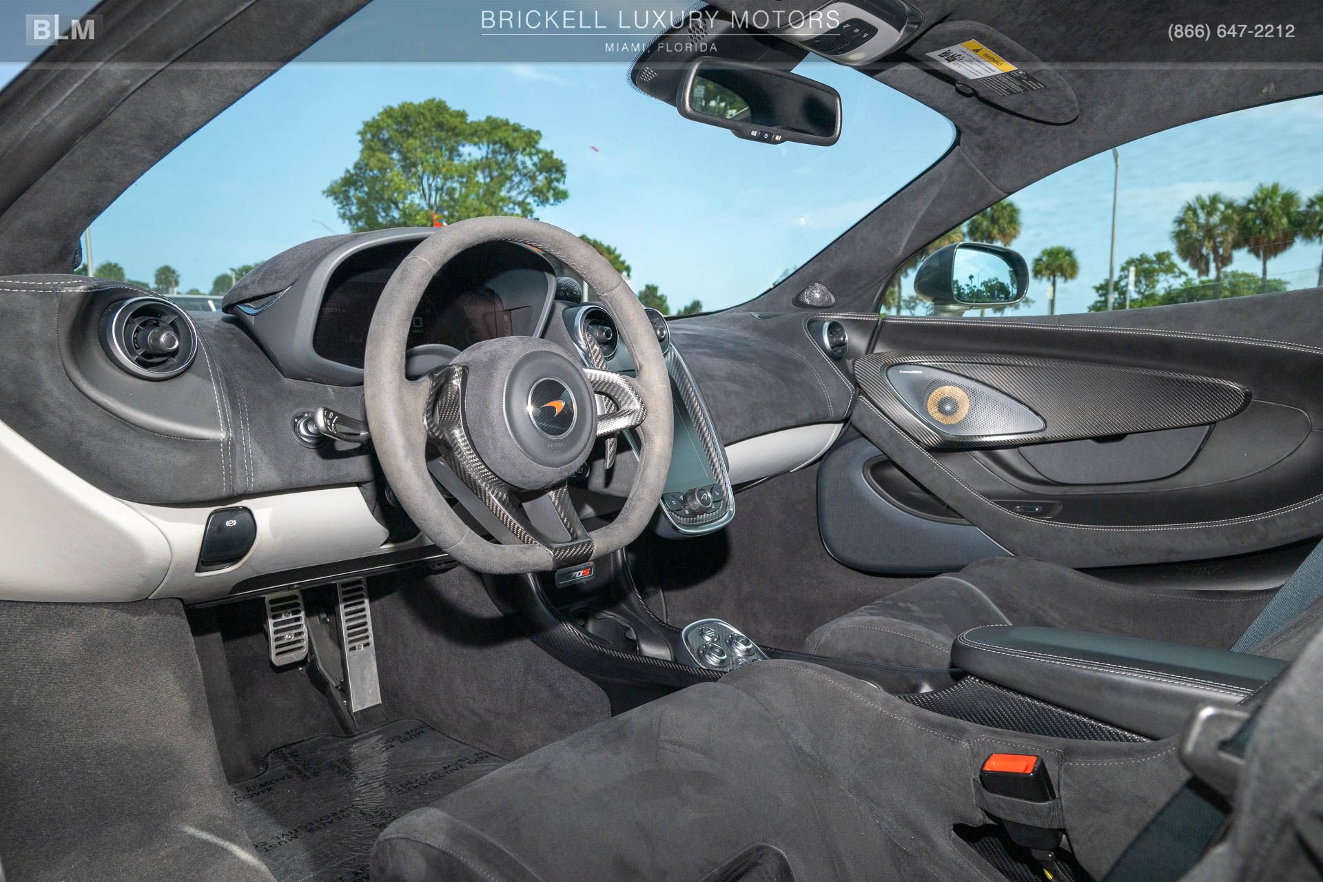 Used 2018 McLaren 570S Coupe RWD image 7