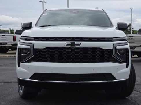 New 2026 Chevrolet Suburban LS w/ LS Custom Edition AWD/4WD image 16
