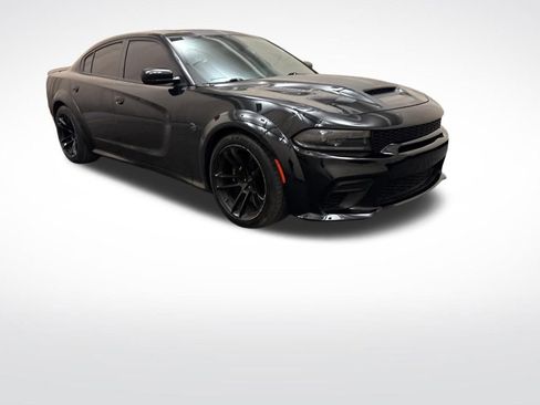 Used 2022 Dodge Charger SRT Hellcat w/ Harman/Kardon Audio Group RWD image 3